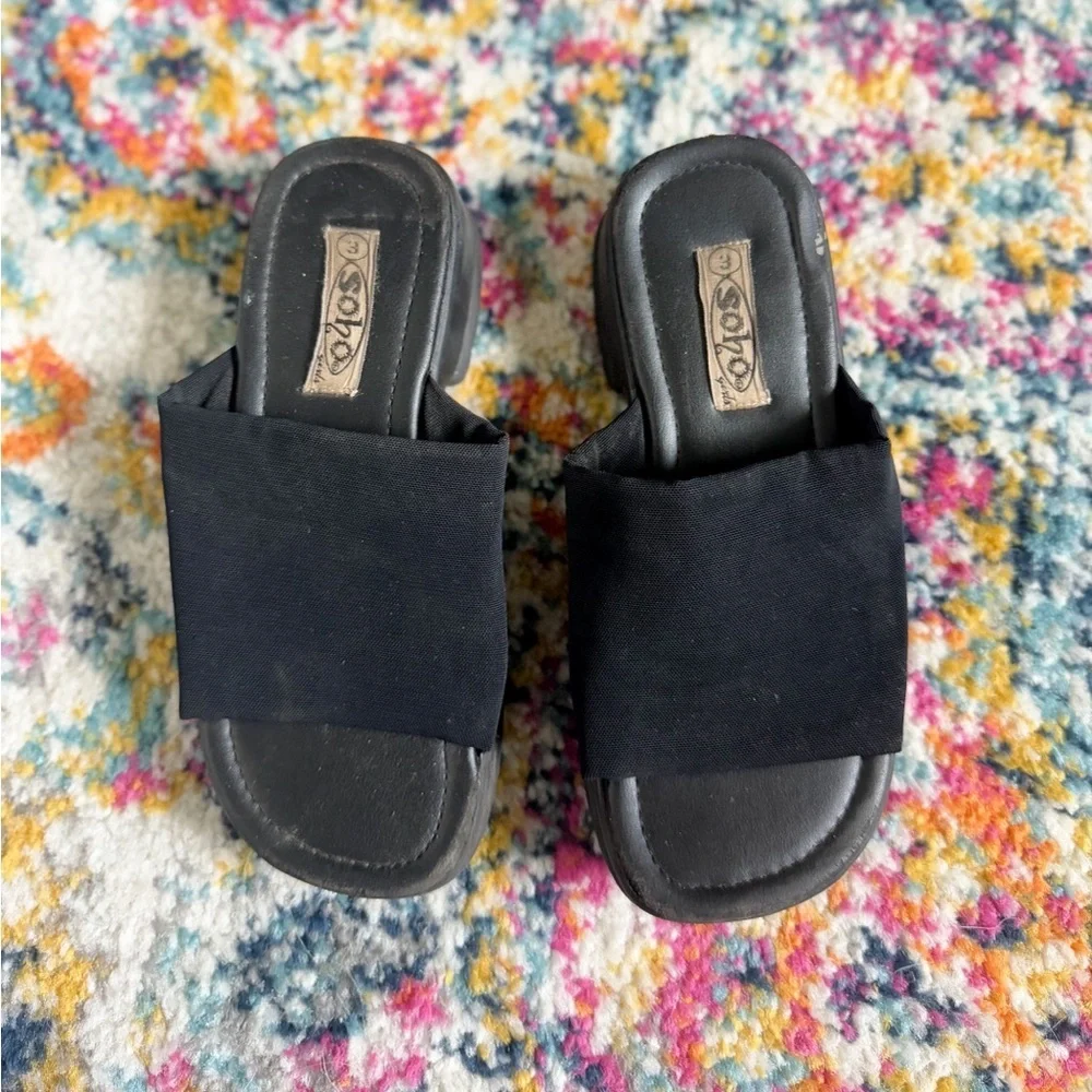 Soho Girls 90s/y2k vintage slide on sandals